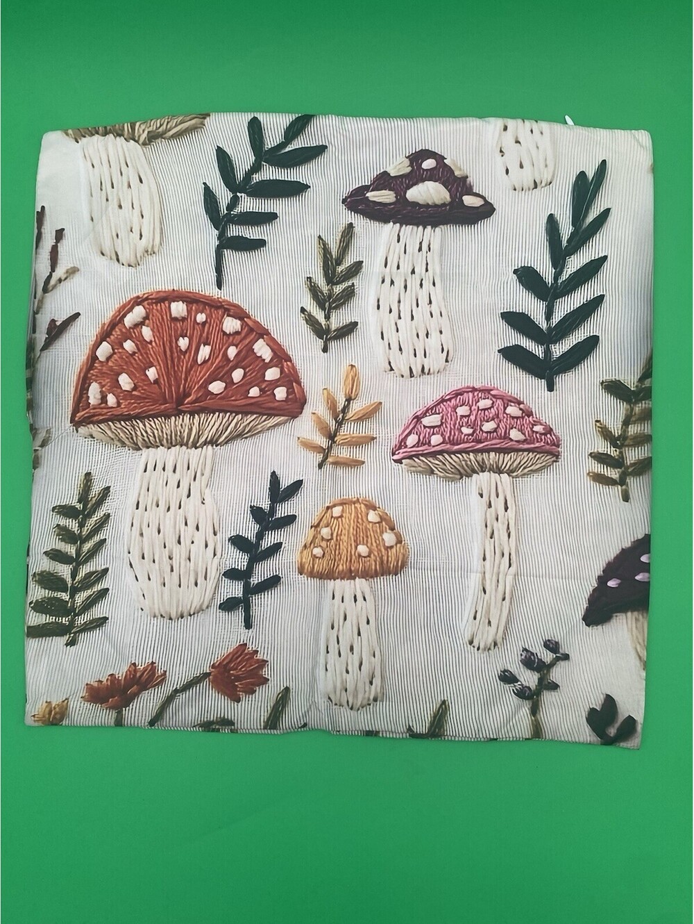Mushroom & Pinstripe Pattern 18" Stuffable Throw Pillowcase - Unused - Zipper